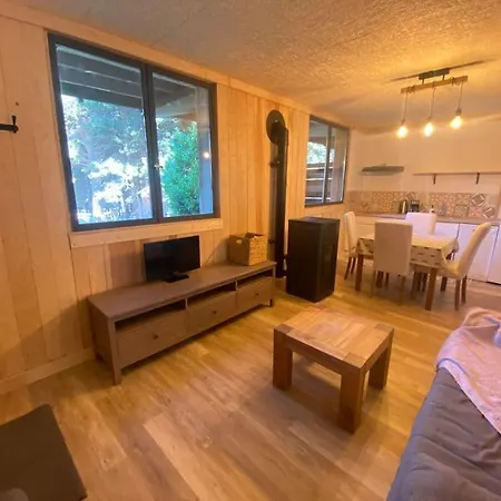 Petit Nid Au Coeur Des Pins ! Appartement Matemale